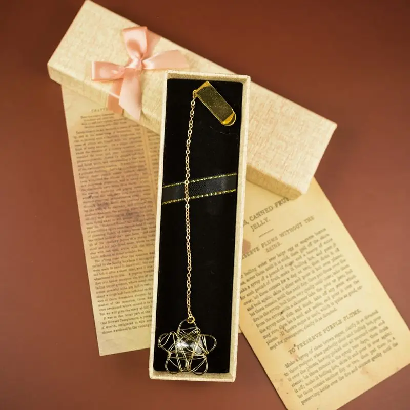 Luxury and Exquisite Bookmarks Korean Simple Bookmarks Hollowed-out Metal Tags Hollowed-out Student Gift Bookmarks Gift Box