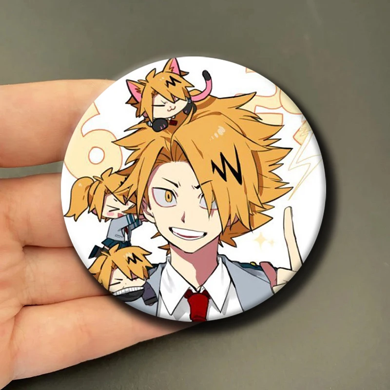 Pin de Anime Denki Kaminari 58mm Insignia - alternate angle