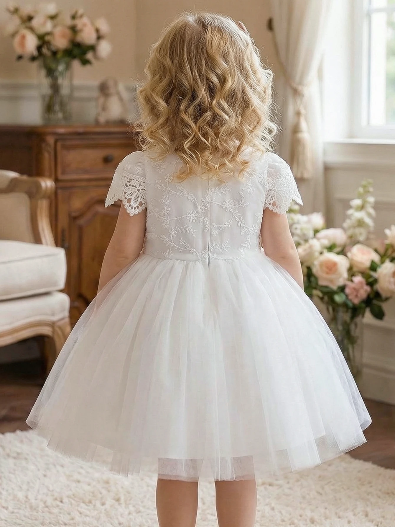 Young Girls Lace-Embroidered Mesh Dress for Special Occasions,Birthday Party, Festivals, Flower Girl Dress,Features Cap Sleeves
