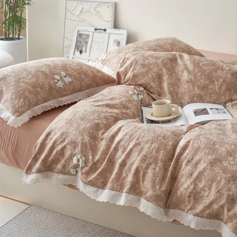 2025 new double-layer yarn Korean version four-piece set wrinkled cotton edge three-piece set four-season universal bedding kit
