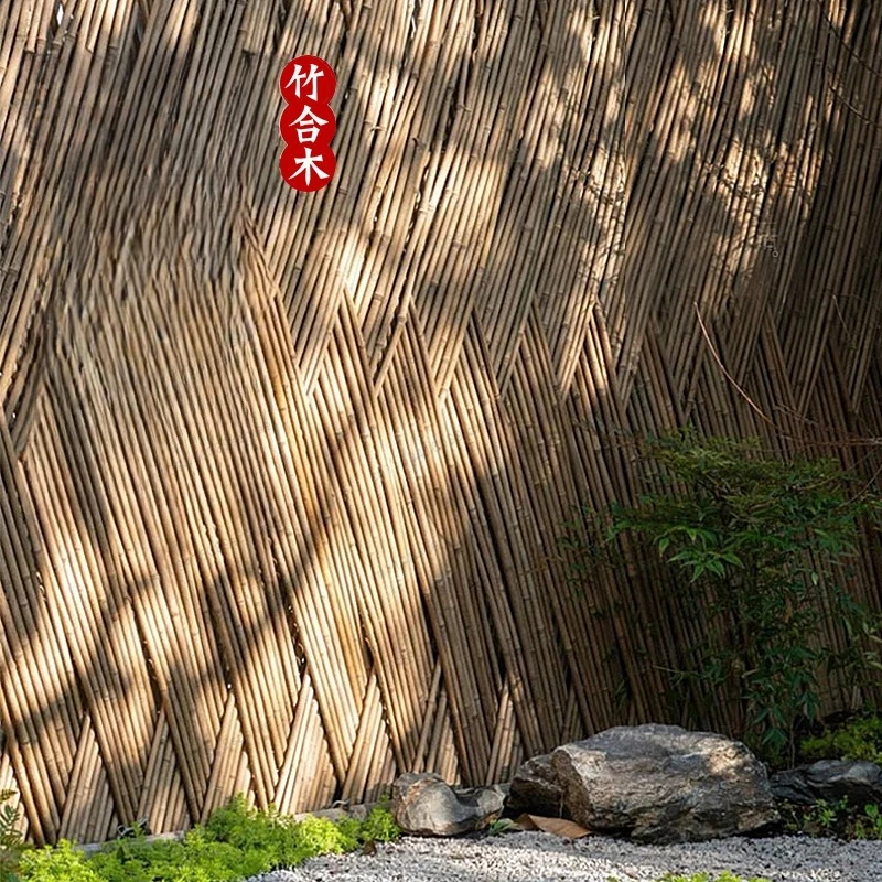 Bamboo Privacy Fence for Villa Courtyard, Tight Weave Design with Sturdy Posts, Outdoor Partition Wall & Windbreak