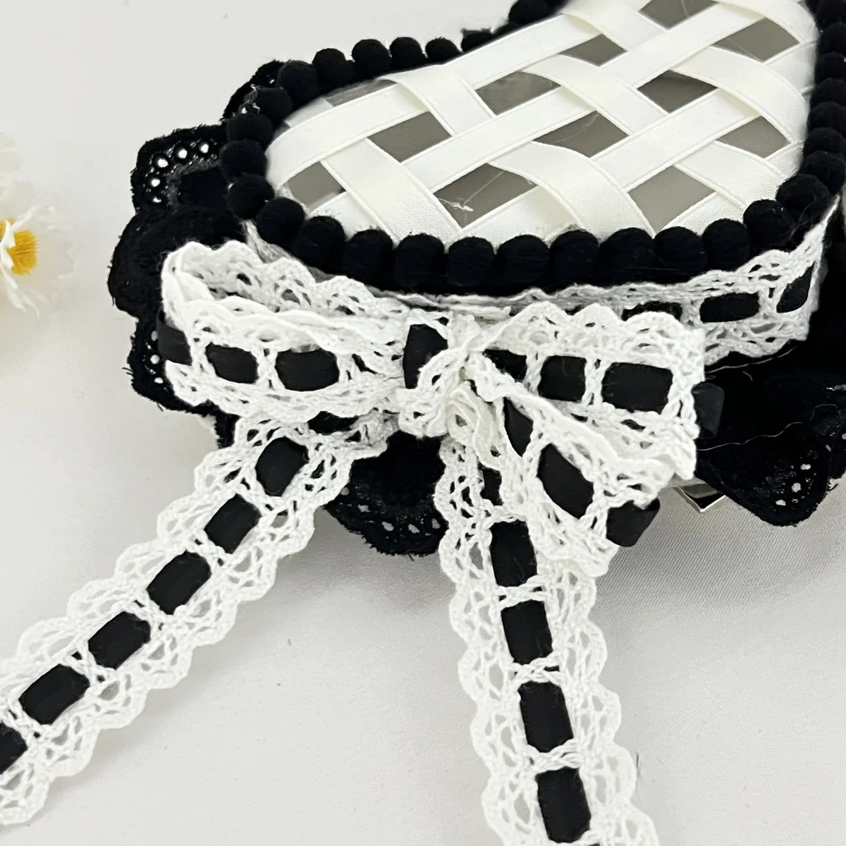 ロリータ小さなシルクハットレースリボンフレンチ誕生日帽子女の子のための甘いスタイルかわいいヘアクリップロリータ頭飾りアクセサリー