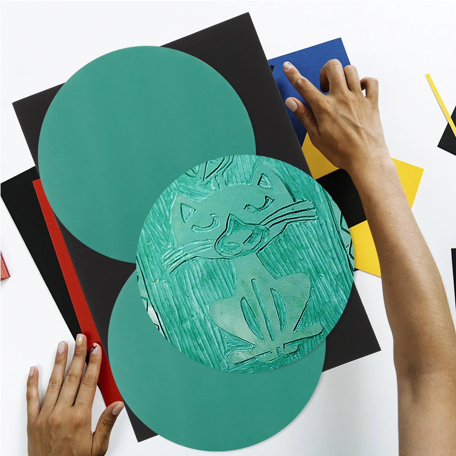 4pcs-diy-craft-board-plastic-engraving-plate-carving-sheet-printmaking-material-handcraft-supply-versatile