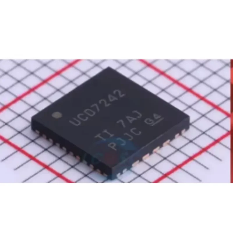 2PCS 100% Original UCD7242RSJR Digital Dual Synchronous Buck Power Driver 32-VQFN-HR 10A Power Management IC