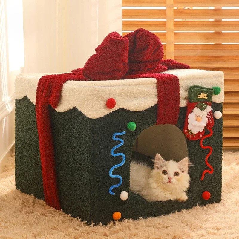 

Christmas Cat House Winter Warm Large Space Enclosed Full-wrap Small Dog Kennel for Autumn and Winter, Suitable for All Seasons