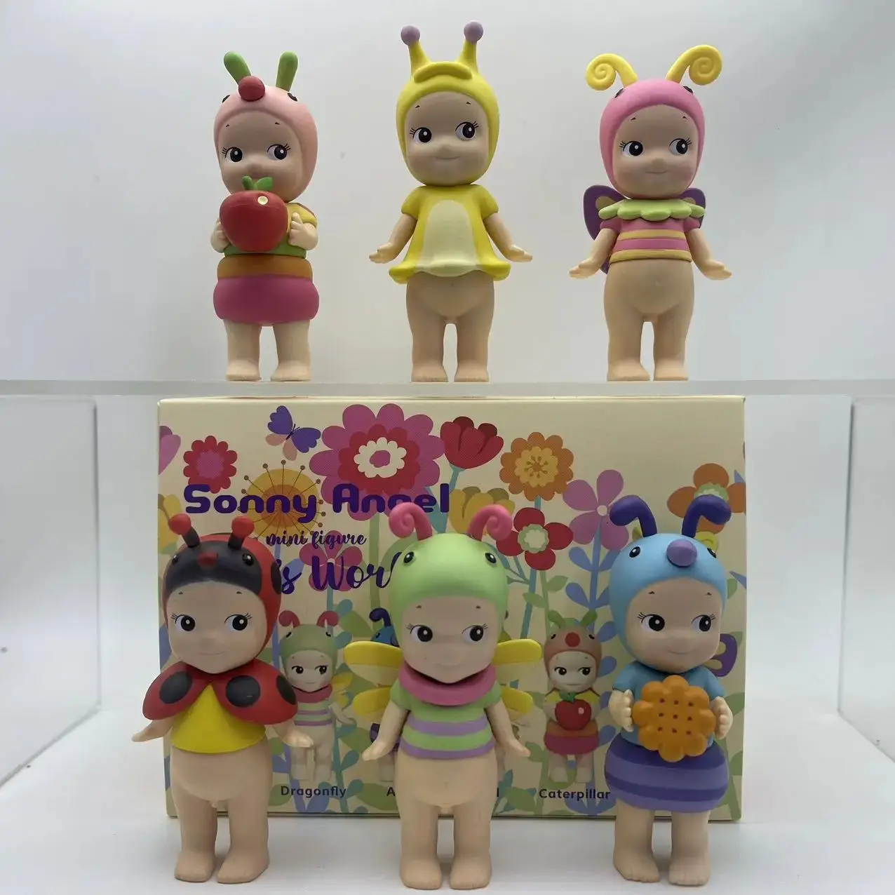

Bug's World Angel Blind Box Mini Anime Figures Hidden Version Collection Ornaments Dolls Fans Children Birthday Christmas Gifts