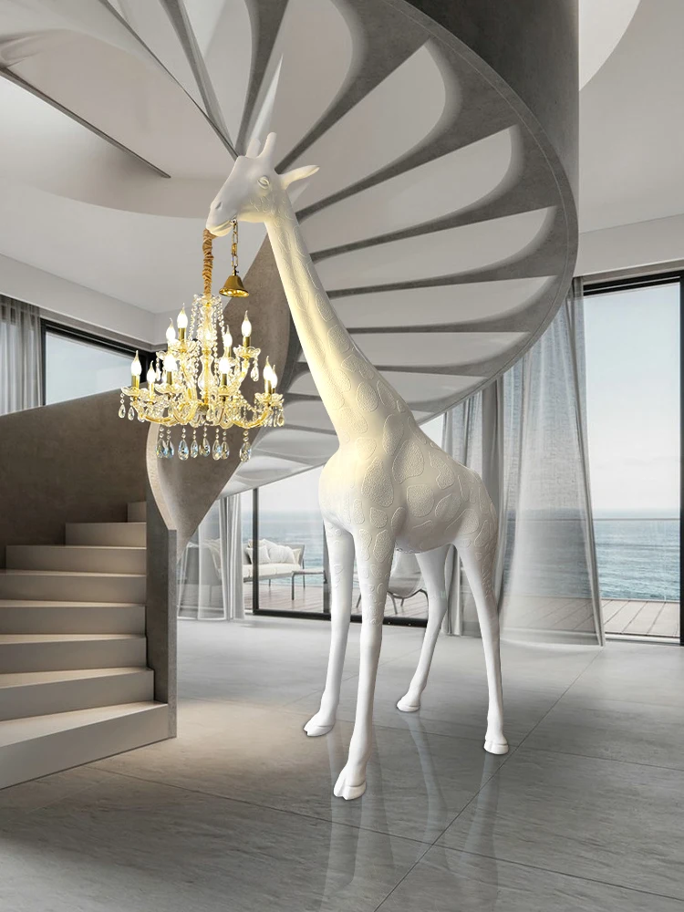 

Modern Creative Art Floor Lamp Giraffe Sculpture Decoration