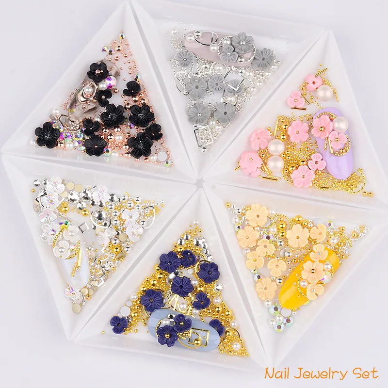 1Pcs Shell Five-petal Flower Nail Charms Mixed Beads Rivets Ornaments for DIY Manicure Press On Nails Nail Art Decoration