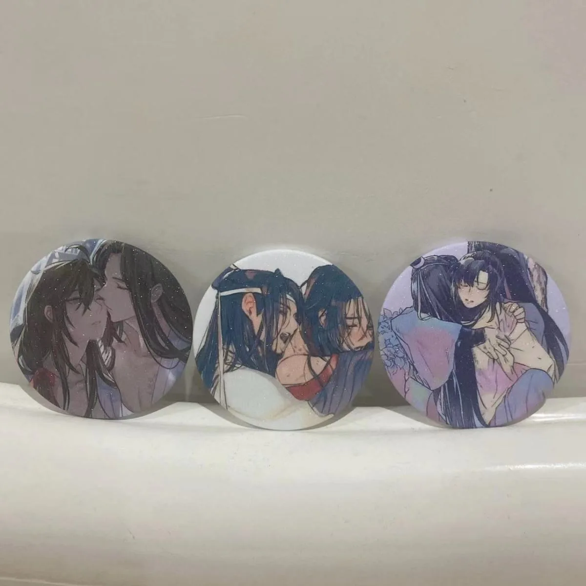 

Значок Смака мультфильм волшебник аниме Ван Джиллан большая личность творческий студенческий вкус значок брошь