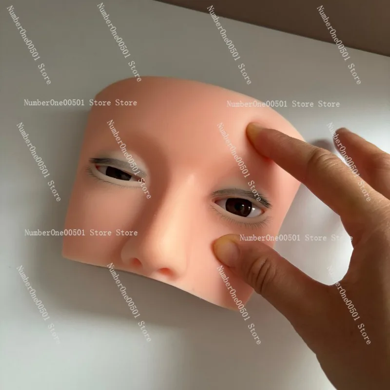 Eyelashes with eye balls can be lifted, eyelid practice module eyelash grafting model head can be slightly adjusted for practice