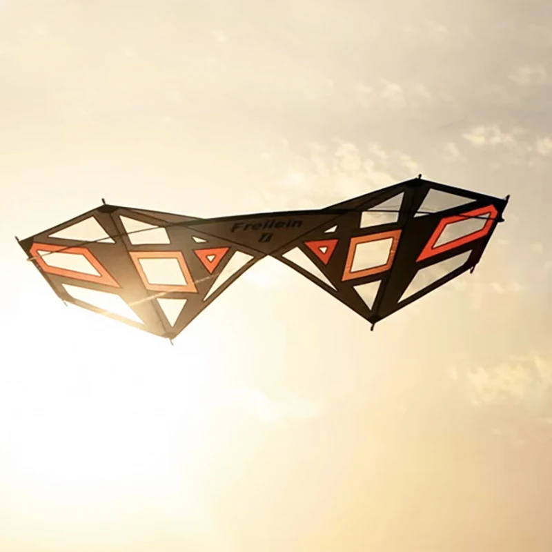 9KM Freilein 4 Line Stunt Kite 2.4Mเริ่มต้นกายกรรมชายหาดกีฬาKiteสําหรับผู้ใหญ่ขนาดใหญ่Professional Kite (ยอมรับขายส่ง)
