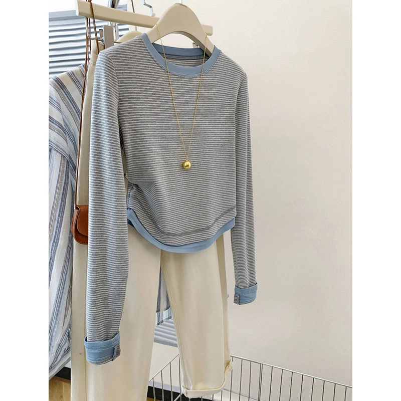 

Женская футболка больших размеров в корейском стиле, в полоску, с круглым вырезом, осенняя, модная, студенческая, омолаживающая, универсальная