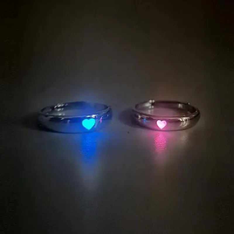 Fashion Love Heart Luminous Couple Ring For Women Men Glow In Dark Player 1/2 Gaming Ring Adjustable Finger Rings Jewelry Gift