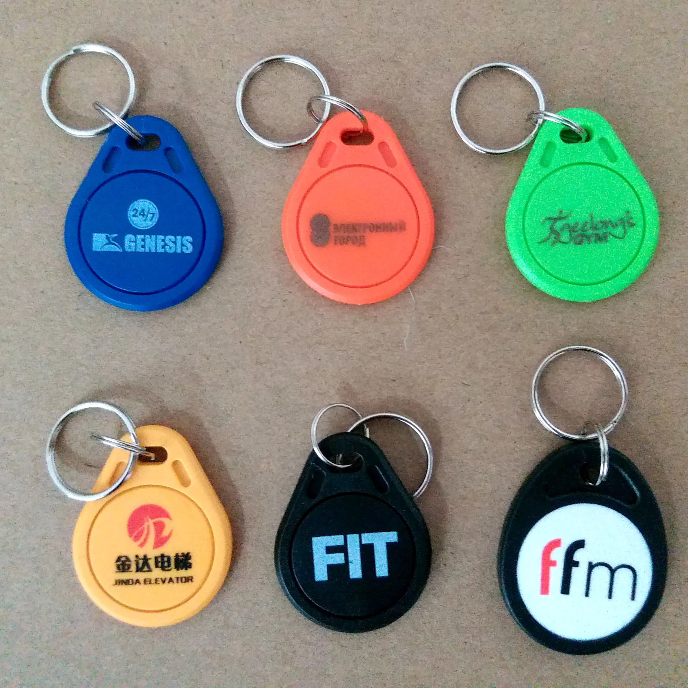 Productos personalizados: fobs impresos