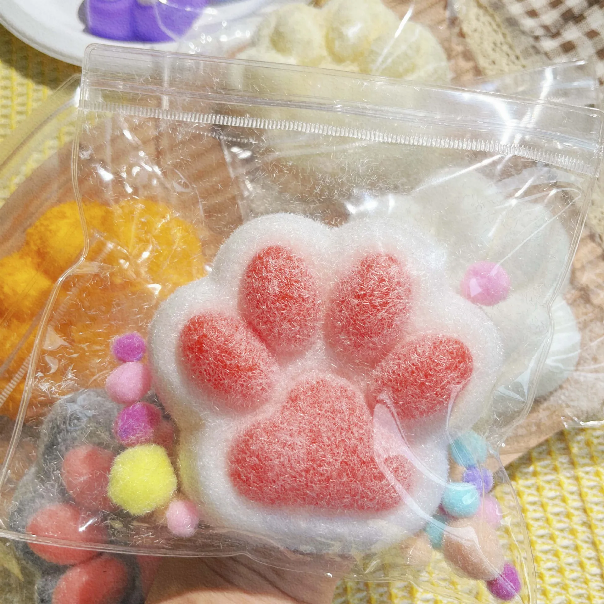 Taba Squshy Kawaii 12cm Thickened Large Flocked Coconut Paste Fried Cat's Claw Pink Feet Squeeze Fidget Kids Toy Holiday Gift