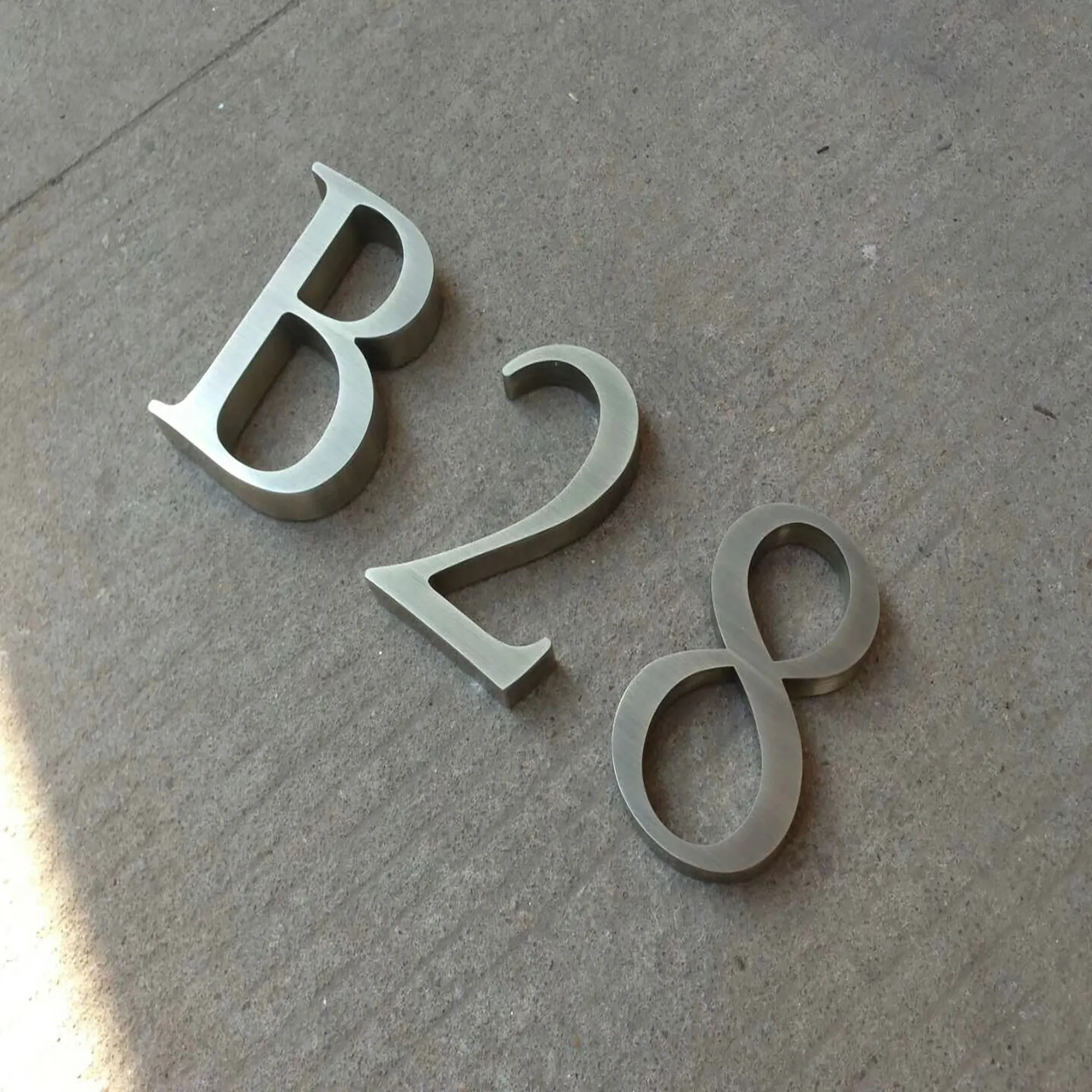 Factory Price Decorative Laser Cut Solid Stainless Steel Alphabet Letter 3D Aluminium Letters and Numbers