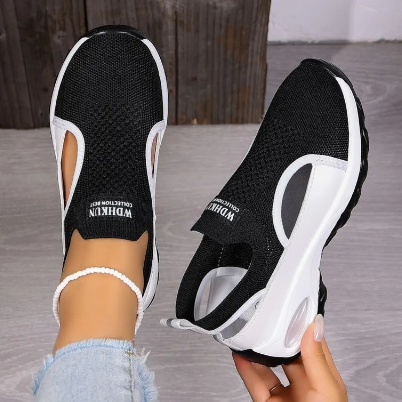 Women Platform Sandals Closed Toe Slip on Mesh Look Summer Shoes Cutout Thick Sole Sporty Footwear for Daily Vacation Lifestyles