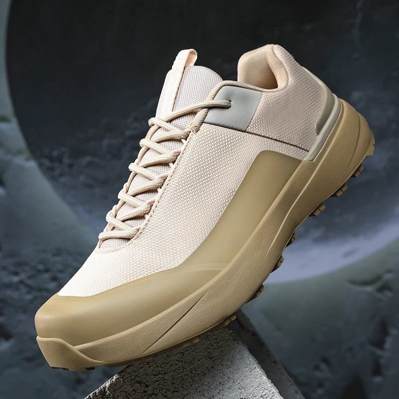 

Men's Hiking Boots: Comfortable and Versatile Outdoor Hiking Footwear Non-Slip Rock Climbing Shoes Men's Sports Casual Footwear