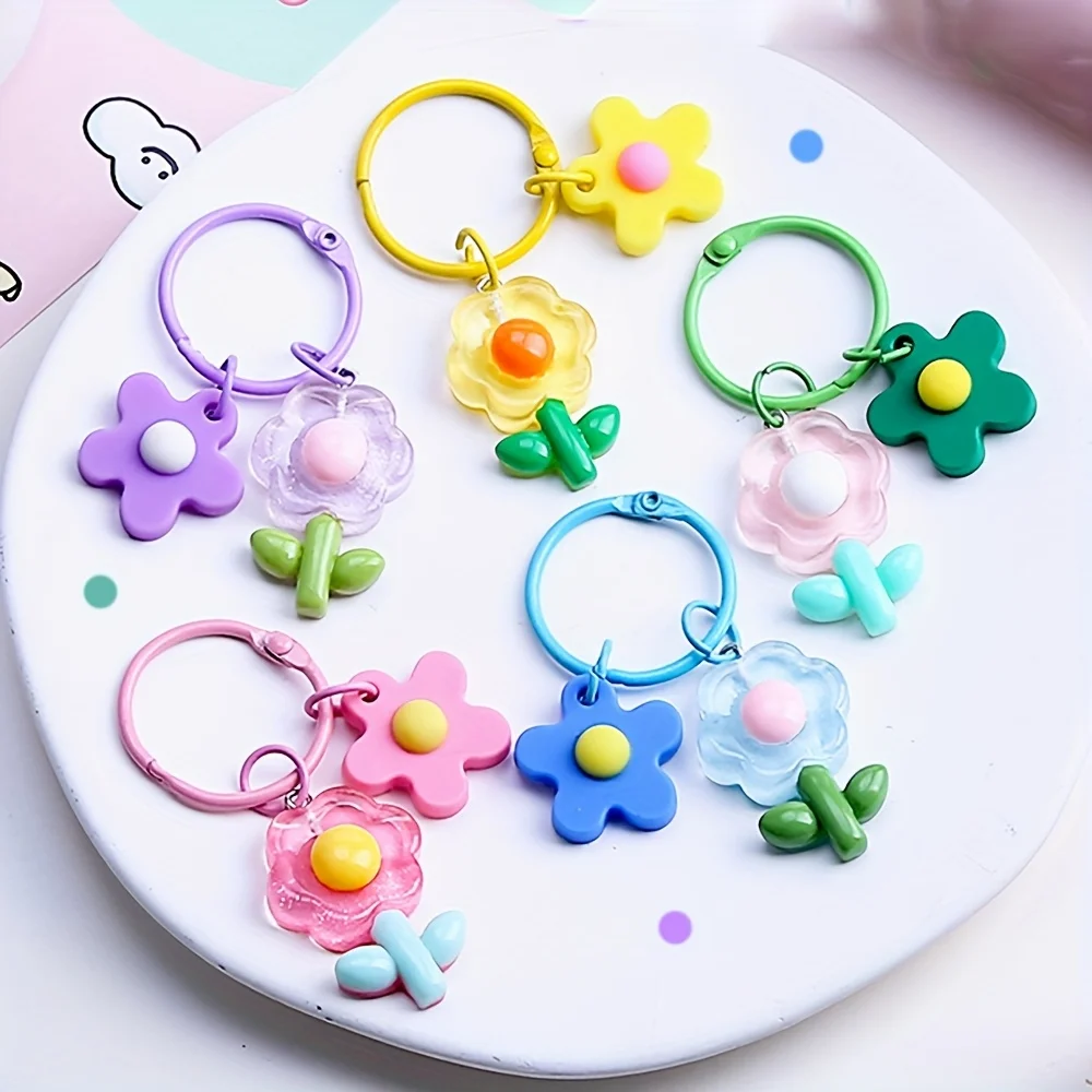 

5pcs Ins Style Series Flower Circle Style Jewelry Mobile Phone Pendant Bag Pendant Small Jewelry Gift, Flower Keychain,Bag Charm