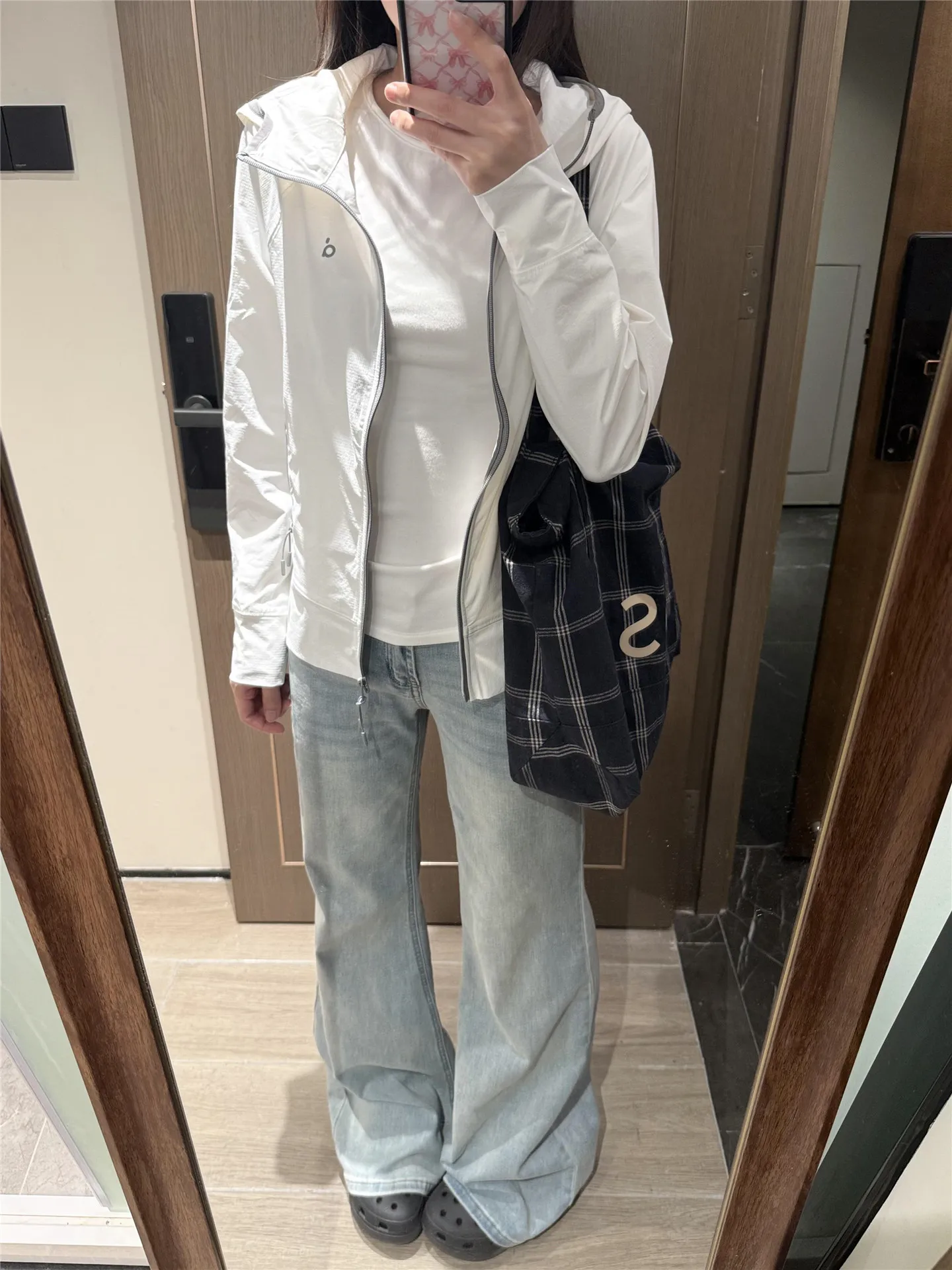 

Ретро-джинсы-клеш американского стиля, светло-голубые, с низкой талией, женские, весна-лето, свободные, стройнящие, повседневные, в пол