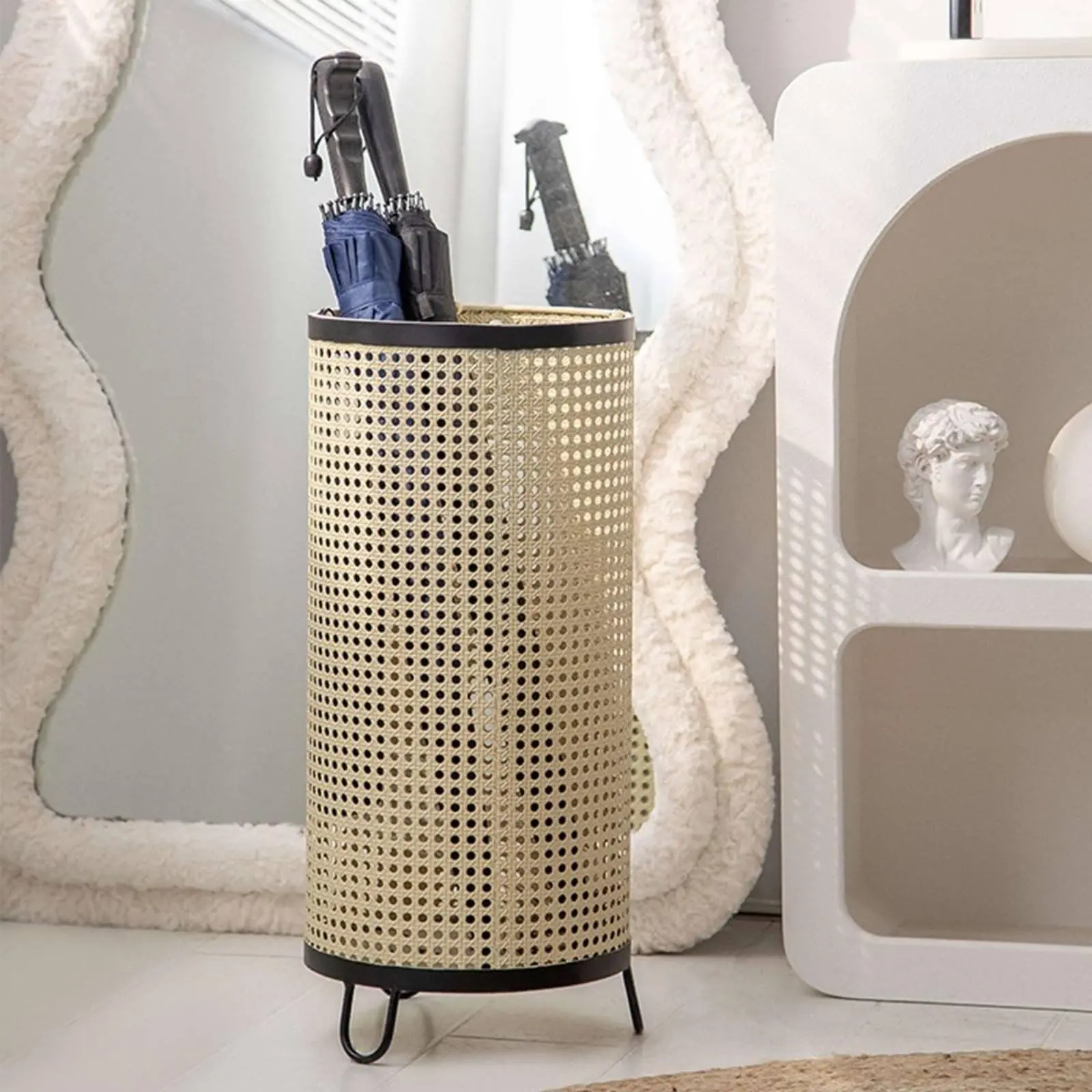 

Подставка для зонтов с полым металлическим каркасом, долговечная, отдельно стоящая, для домашнего хранения, устойчивая конструкция, вентилируемая