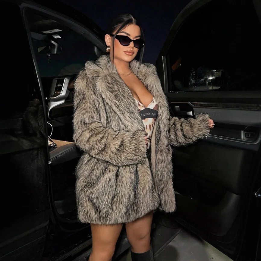 Women Faux Fur Jackets Coat Thick Warm Fluffy Turn Down Collar Open Stitch Streetwear Shaggy Overcoat Winter 2025 Outerwear