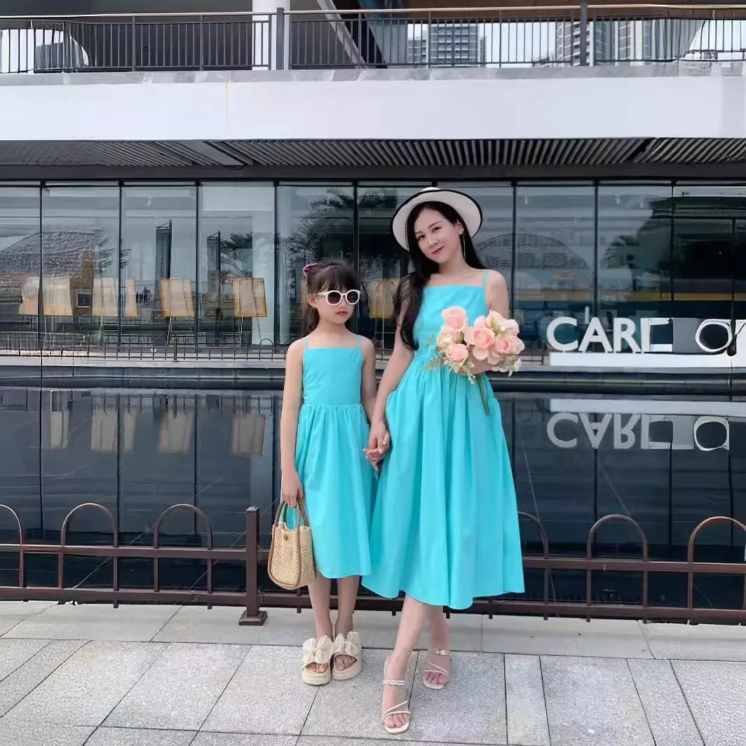 Holiday Look Mother and Daughter Matching Blue Backless Dress Resort Vacation Mom Baby Girls Elegant Dresses for Women Clothing