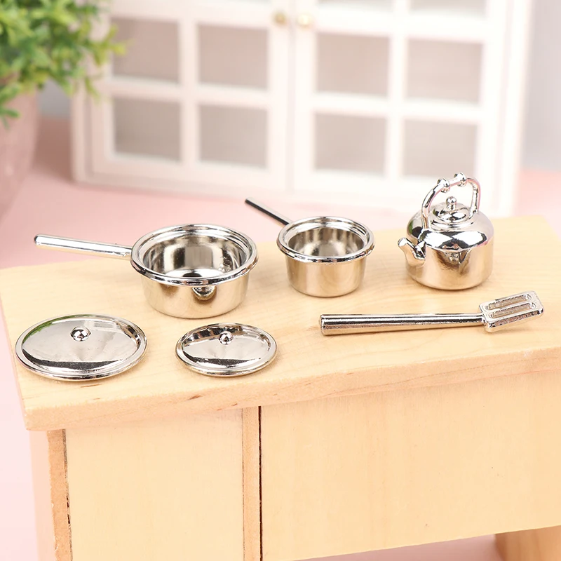 Modellini in Miniatura 1/12 per Casa delle Bambole: Pentole, Spatole e Accessori da Cucina