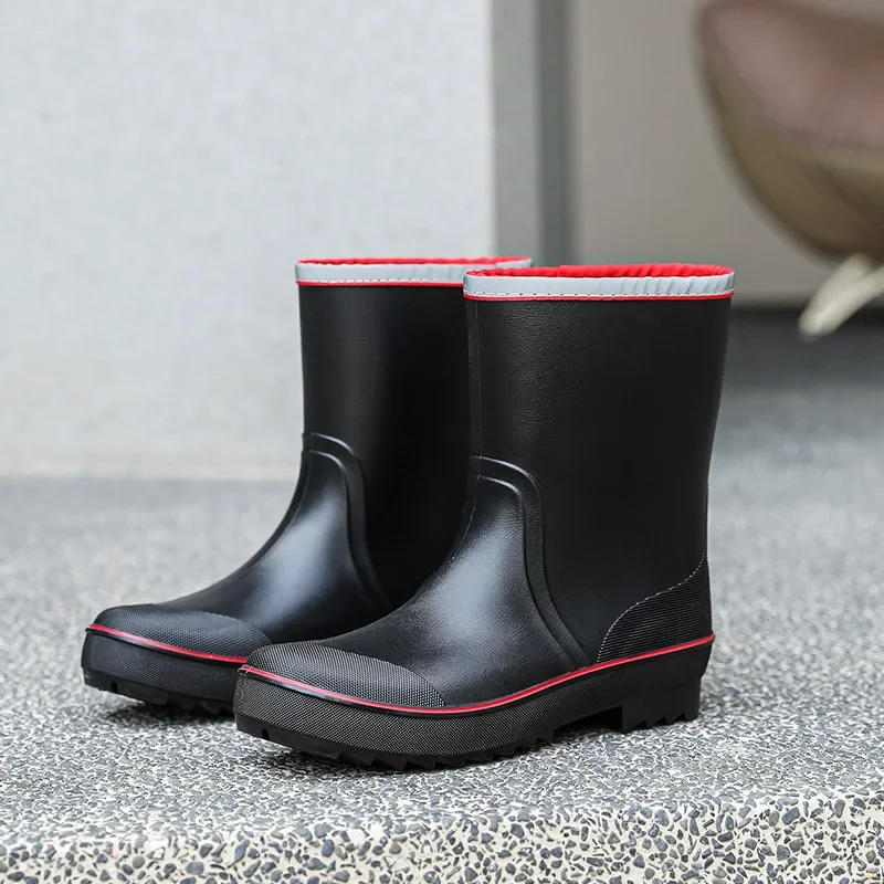 Bottes de pluie coordonnantes en caoutchouc pour hommes, chaussures de pêche imperméables, peluche chaude, botte de travail mi-mollet décontractée pour hommes, grande taille, 45, 2024