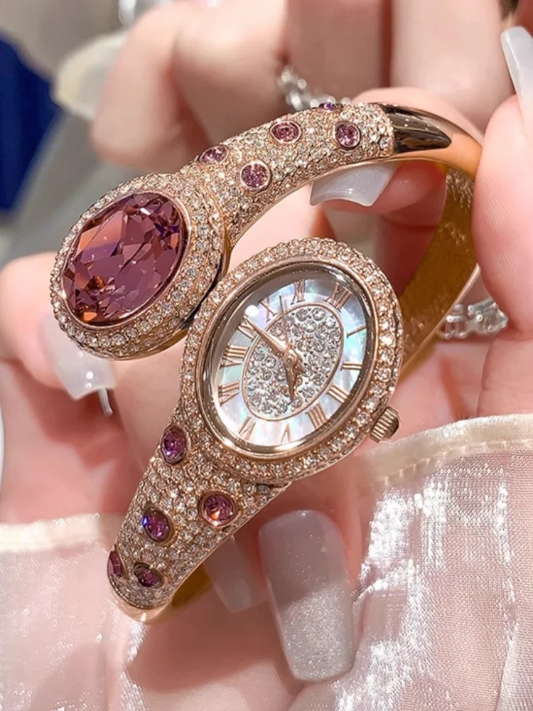 Elegant Women Snake Shape Diamonds Studded Quartz Watch Fashion Luxury Office Ladies Party Wristwatch Birthday Gift Jewelry