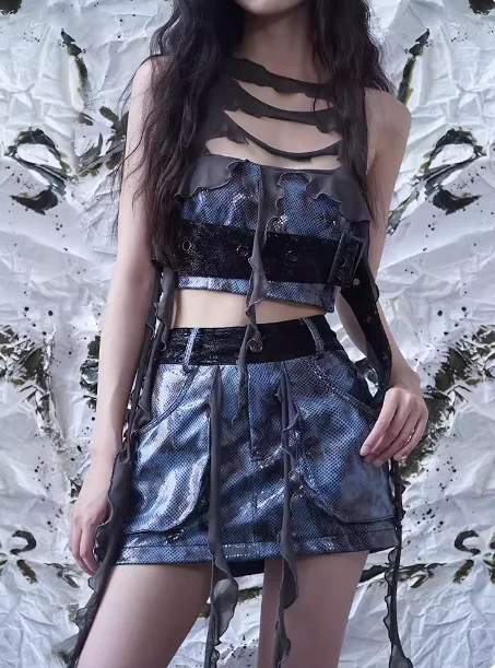 New Original Japanese Harajuku Cool Girl Fashion Gothic Slim Holey Vest Female Sexy Temperament Sweet Kawaii Top