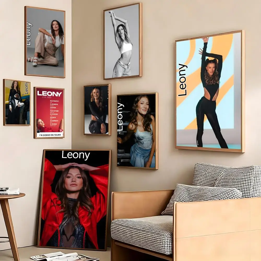 German Pop Singer L-Leony Poster Pegatina artistica HD autoadhesiva impermeable para salon dormitorio