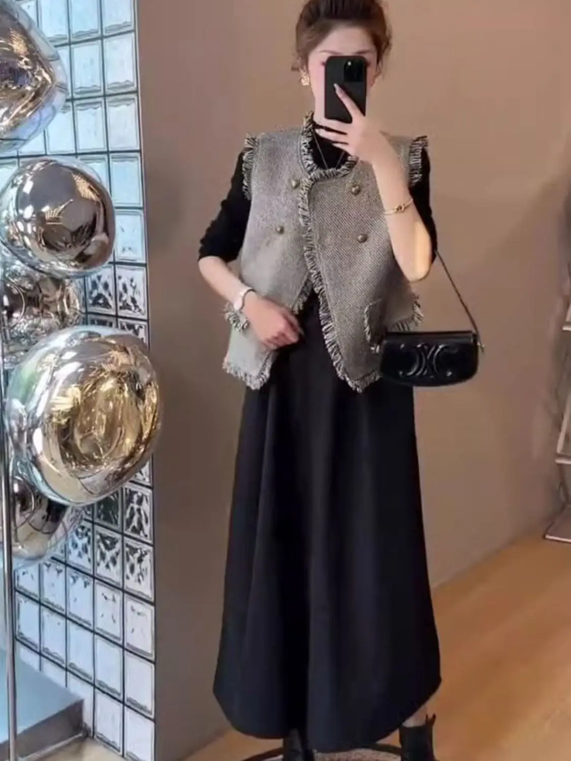 Mode frauen Set Frühling und Herbst Koreanische Version Casual Alter Reduzierung Weste Schwarz Kleid Elegante frauen Zwei-stück Set