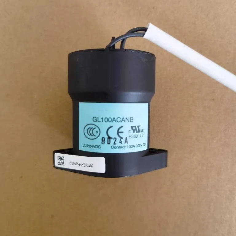 

High Voltage DC Contactor GL100ACANB Flat Head 24V Coil 800V100A Relay