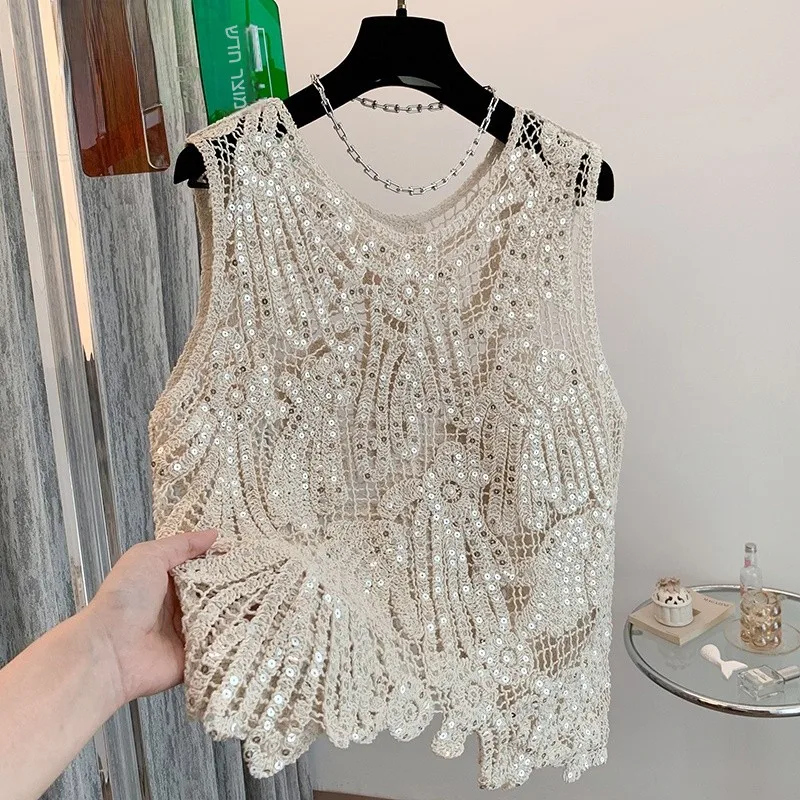 

Summer Bohemian Hollow out Hook Flower Design Sleeveless Top Quality Outerwear T-Shirt Layering Good Quality Cotton Blend
