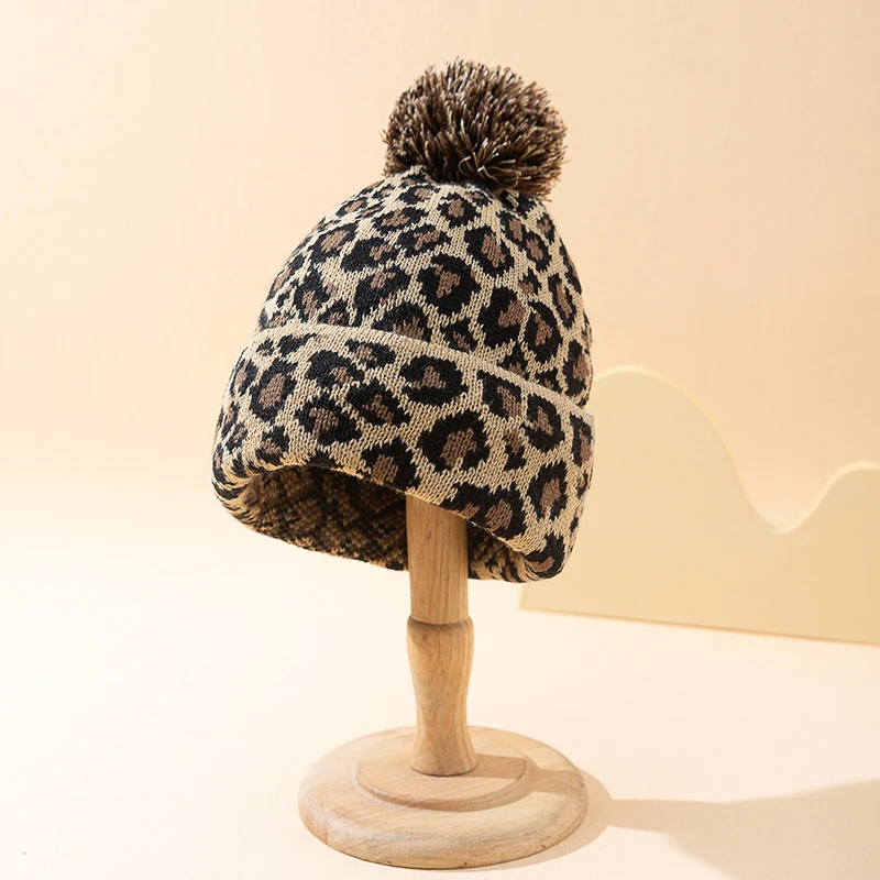 New Autumn Winter Trendy Leopard Crimping Korean Version Hairball Knit Hat Classic Beanies European Wind Beauty Warm Cold Hats 2