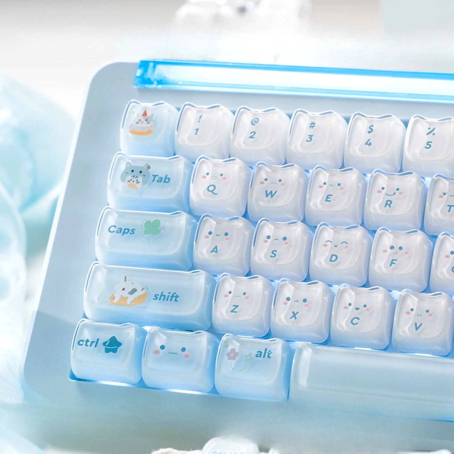 maimooo-crystal-keycap-mao-yugui-meow-pc-two-color-jelly-pudding-cat's-ears-pink-blue-keyboard-jello-keycaps