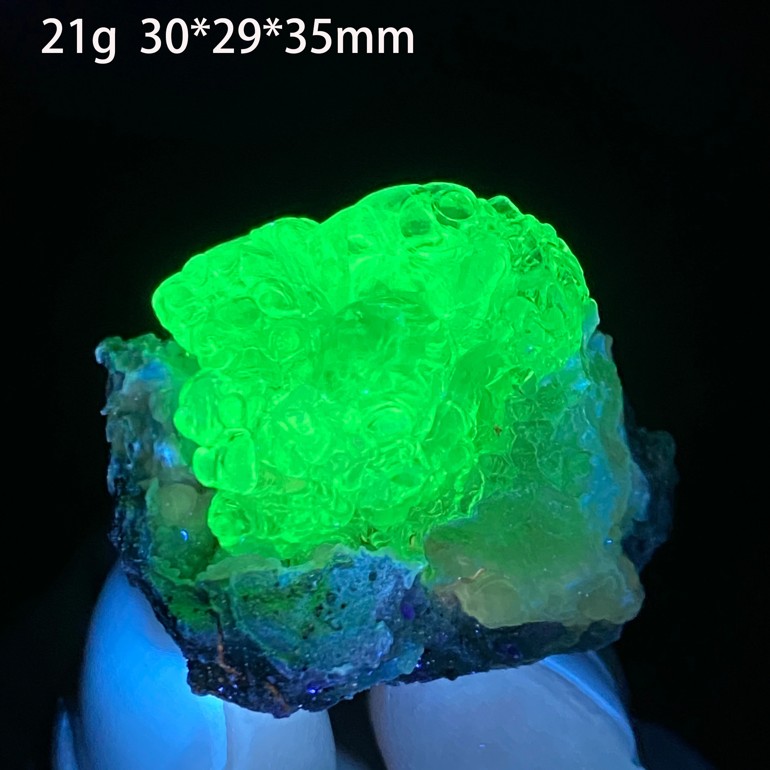 Natural Raw Quartz Hyalite Crystal Stone - Fluorescence Effect Mineral Specimen Rock for Home Decoration And Healing Gift
