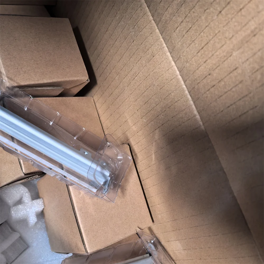 

FM1-B271-000 Transfer Cleaning Blade for Canon iRC3020 C3025i C3320 C3320L C3320i C3325i C3330i C3520i C3525i C3530i Copier Part