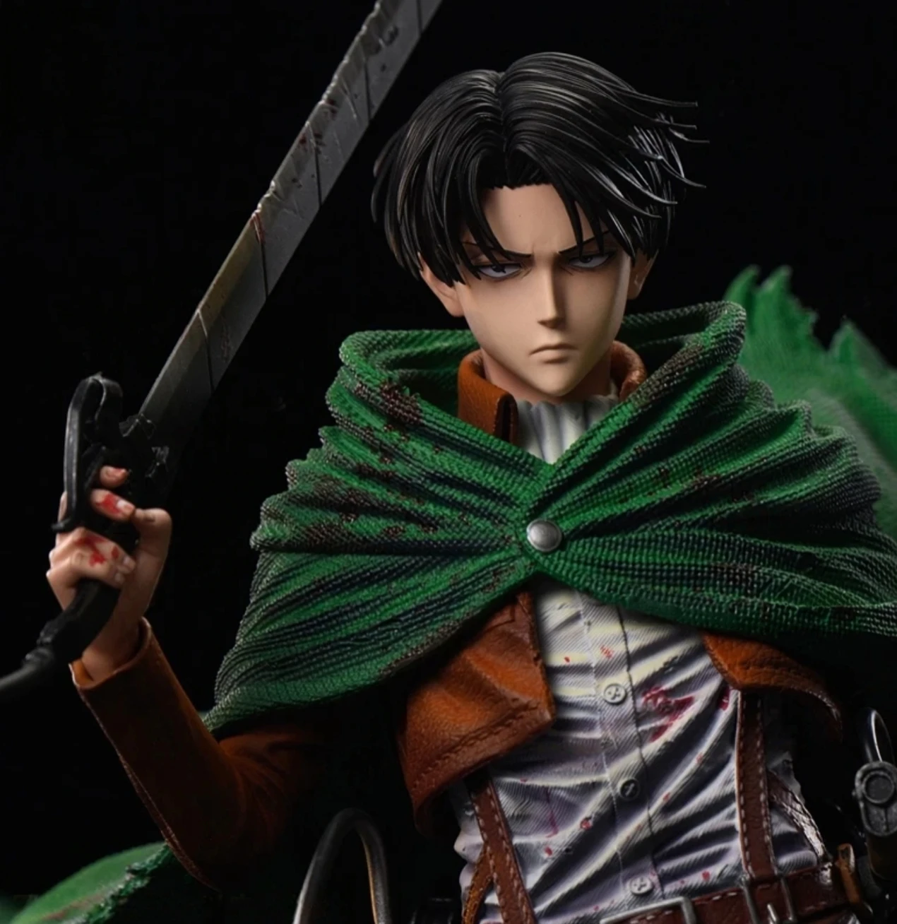 ⁦مجسم أنمي هجوم العمالقة إيرين ييغر وضعية قتالية رأس قابل للتبديل 34 سم | Attack on Titan Eren Yeager Action Figure Head Swap 34cm⁩ - الصورة ⁦3⁩