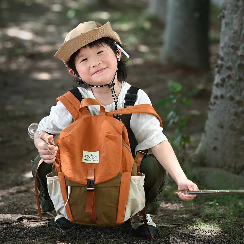 Student schoolbag light nylon contrast color light boys and girls shoulder children's mountaineering backpack