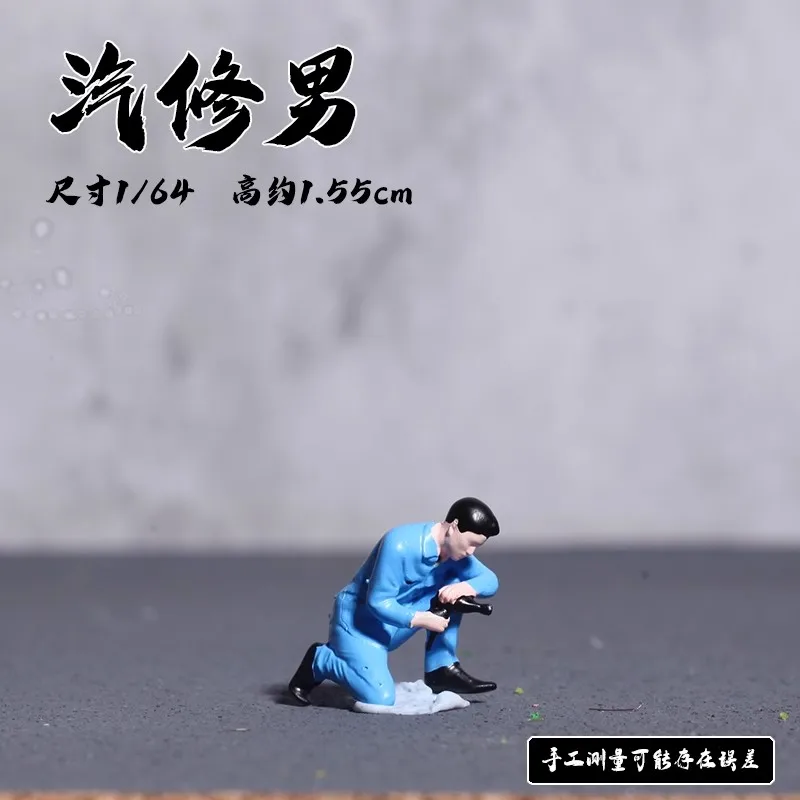 1/64 Veelzijdige pop automodel Miniatuur scène Foto Prop Reparatie Monteur Motorfiets Meisje Beeldjes Diorama