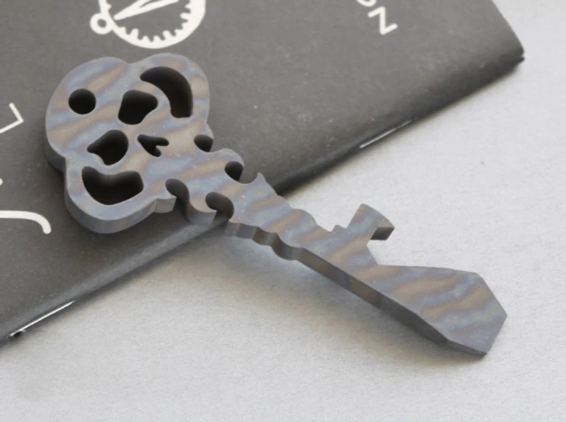 Titanium alloy multi-function Skull Crowbar Bottle Opener outdoor Tool Pry Bar Window Breaking Tool