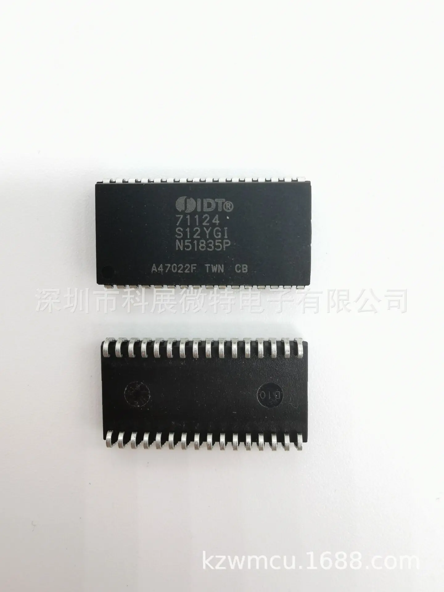 

IDT71124S12YGI 71124S12YGI SOJ-32 Integrated chip Original New