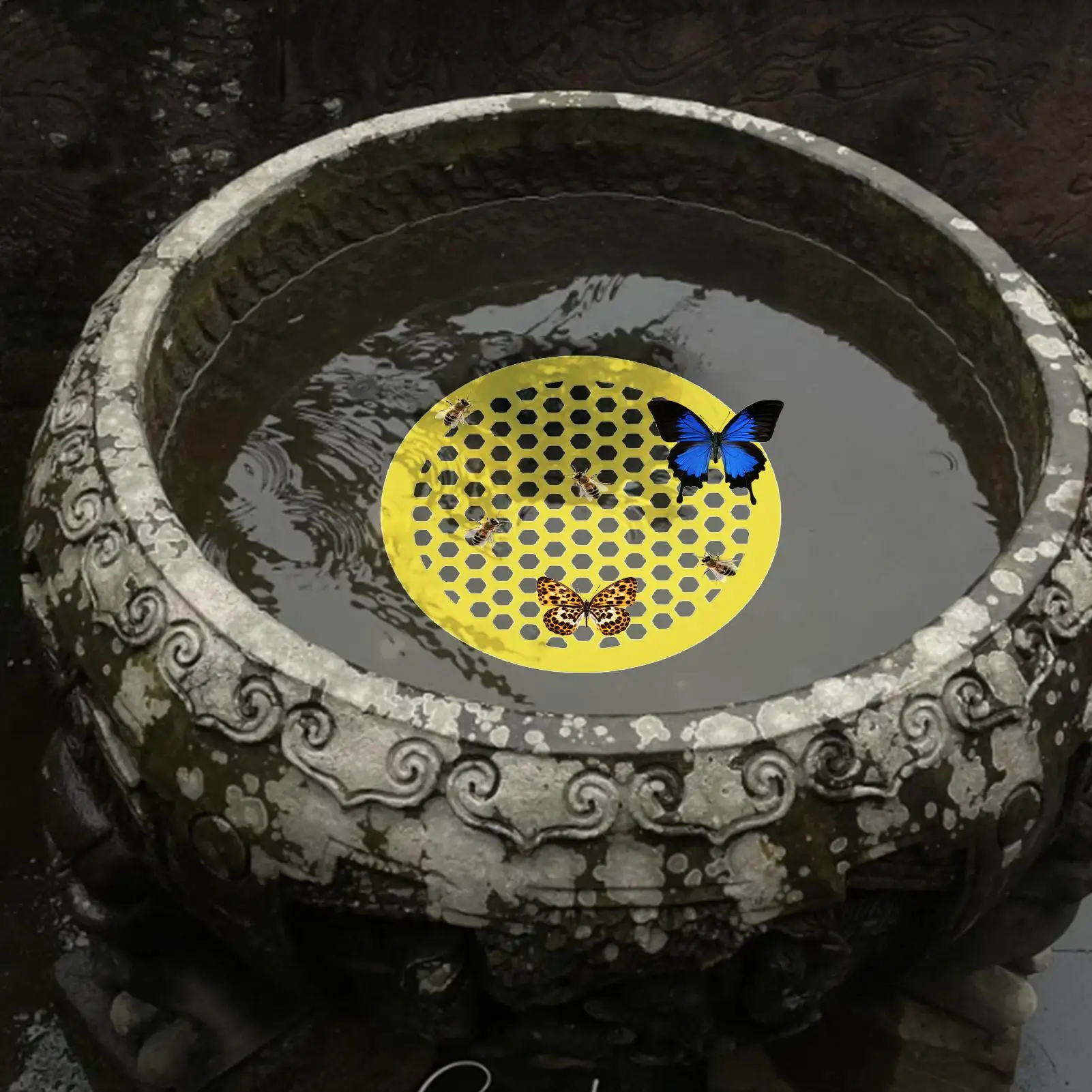 1PC Bee Drinking Trays Round Floating Bee Island Water Catcher Cups EVA Feeder Honeycomb Beekeeping Setups Garden Decoration