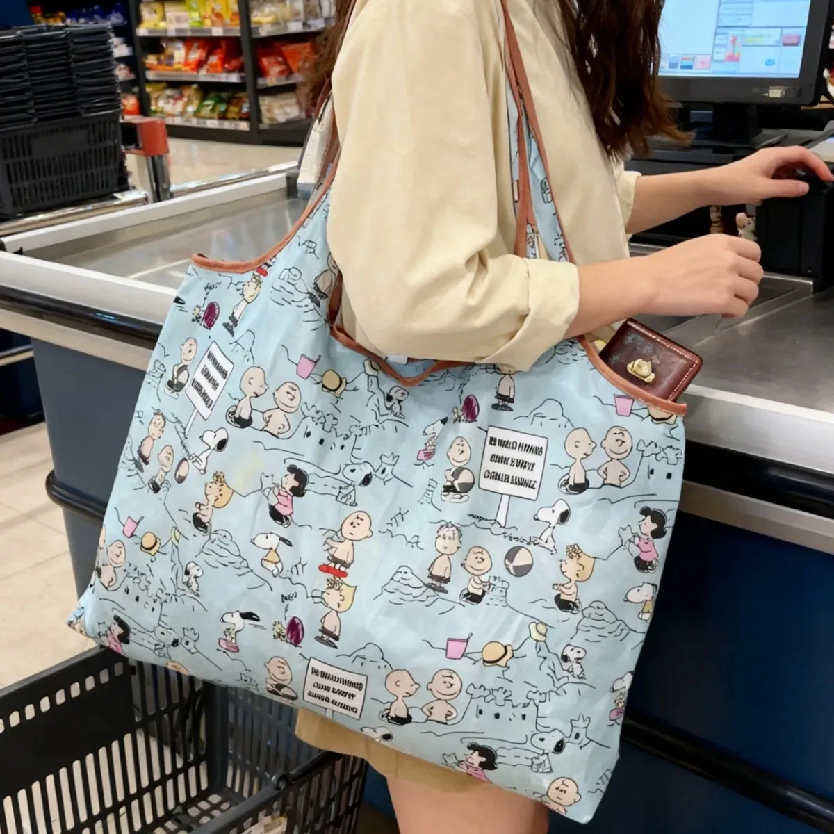 2026 New Snoop Y Portable Foldable Supermarket Shopping Bag Large Eco-Friendly Bag Large Grocery Handbag Capacity Tote Hot Sell view 2