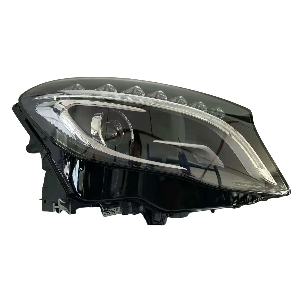 Suitable for Mercedes-Benz W156 GLA180 GLA200 GLA220 GLA260 original remanufactured hernia headlight A1569063100/A1569063200