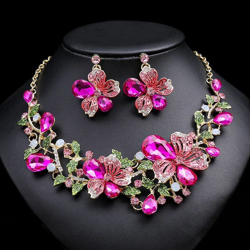 Hot selling luxury retro necklace earring set with colorful flower crystal bride necklace dress accessories collarbone chain