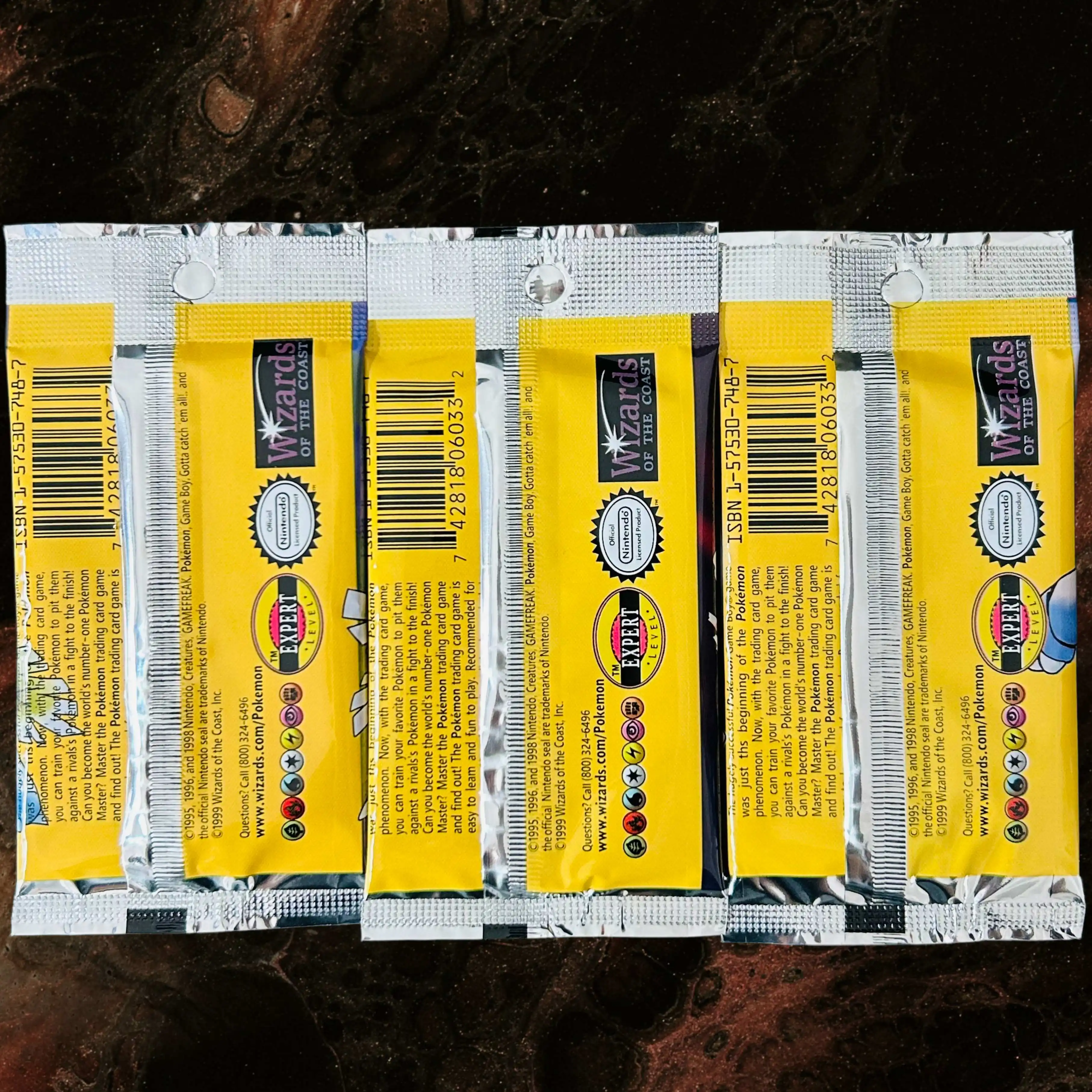 DIY Basis-Set 1. Edition Booster-Box enthält 36 Packungen Folien-Textur Sammelkarten im Sammlerformat aus klassischen Anime-Spielen. – Detail 5