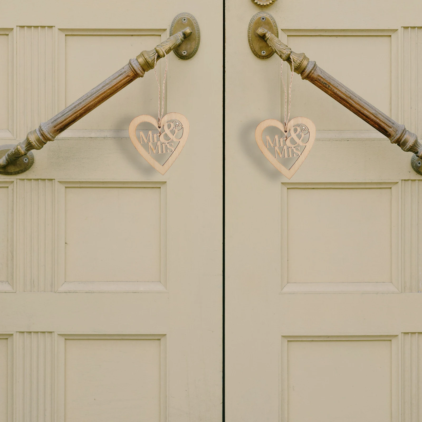 

20pcs Wooden Wedding Decoration Heart Shaped naments Craft Supplies DIY Projects Valentine Decor Unfinished Wood Cutouts